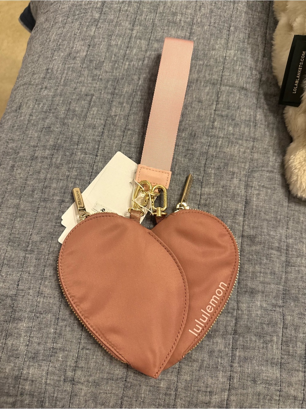 Lululemon Dual Pouch Wristlet Heart - NEW